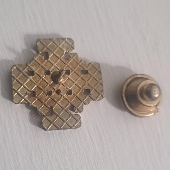 Jerusalem Crusader Kingdom Cross Vintage Lapel Pin Tie Tack Brooch - Israel Pin - Picture 4 of 4